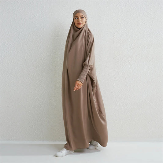 Muslim Women Hooded One-Piece Prayer Abaya with Smocked Sleeves – Modest Islamic Dress