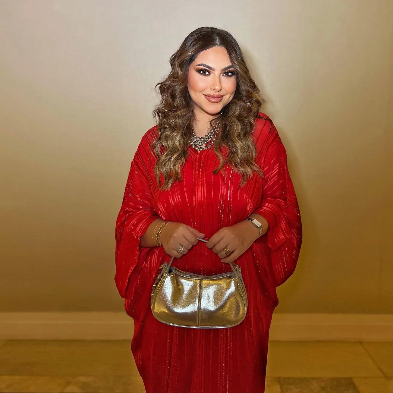 ✨ 2025 Luxe Shine Abaya Set – 2-Piece Modest Kaftan with Batwing Sleeves | Dubai-Inspired Evening Glam ✨